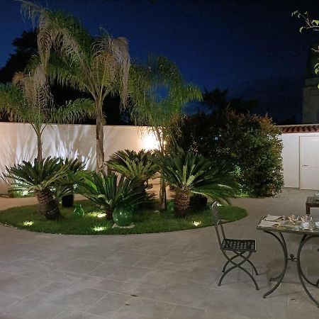 Bed and Breakfast Il Giardino Della Scuncerta Lecce Esterno foto