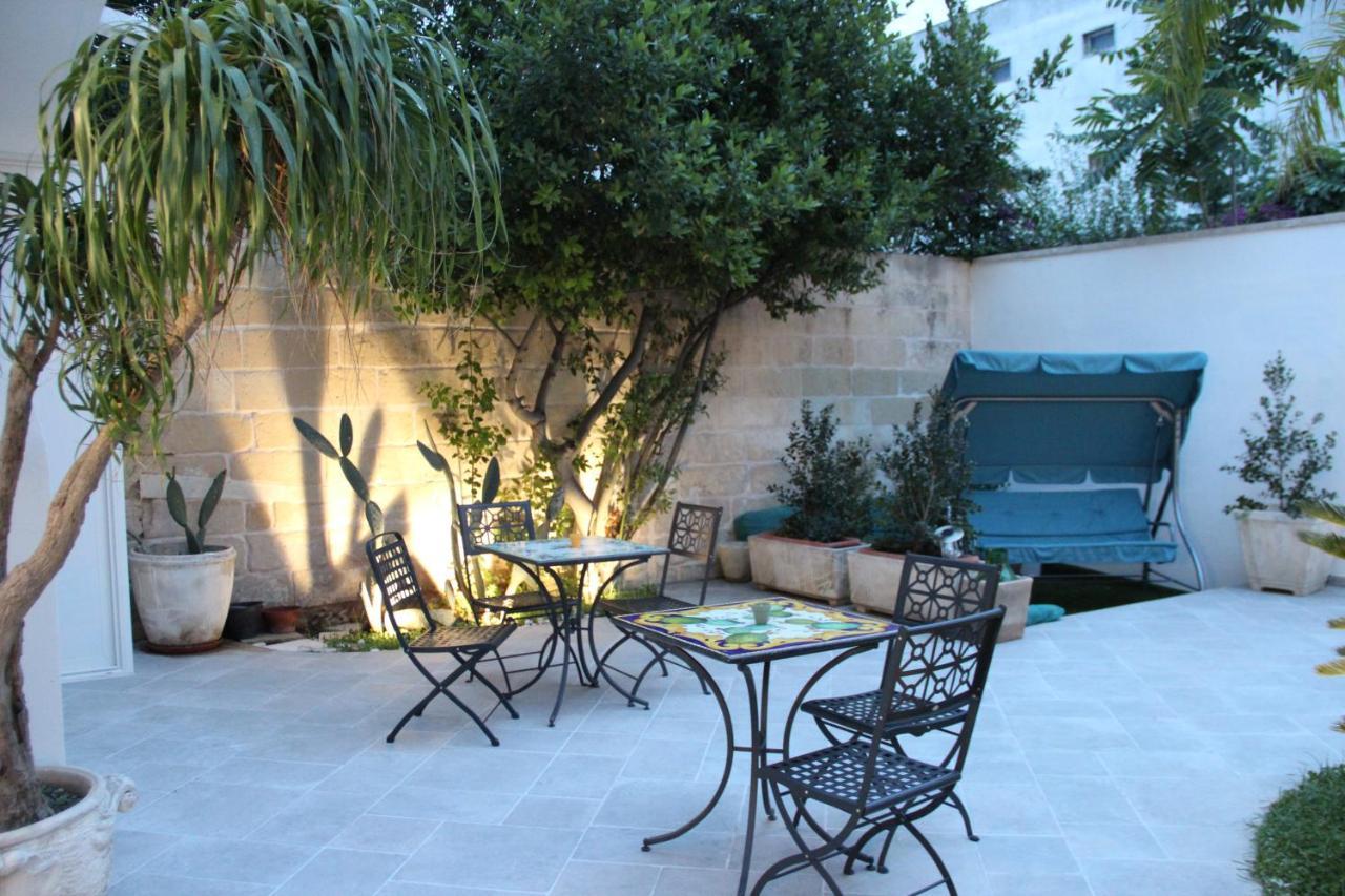 Bed and Breakfast Il Giardino Della Scuncerta Lecce Esterno foto