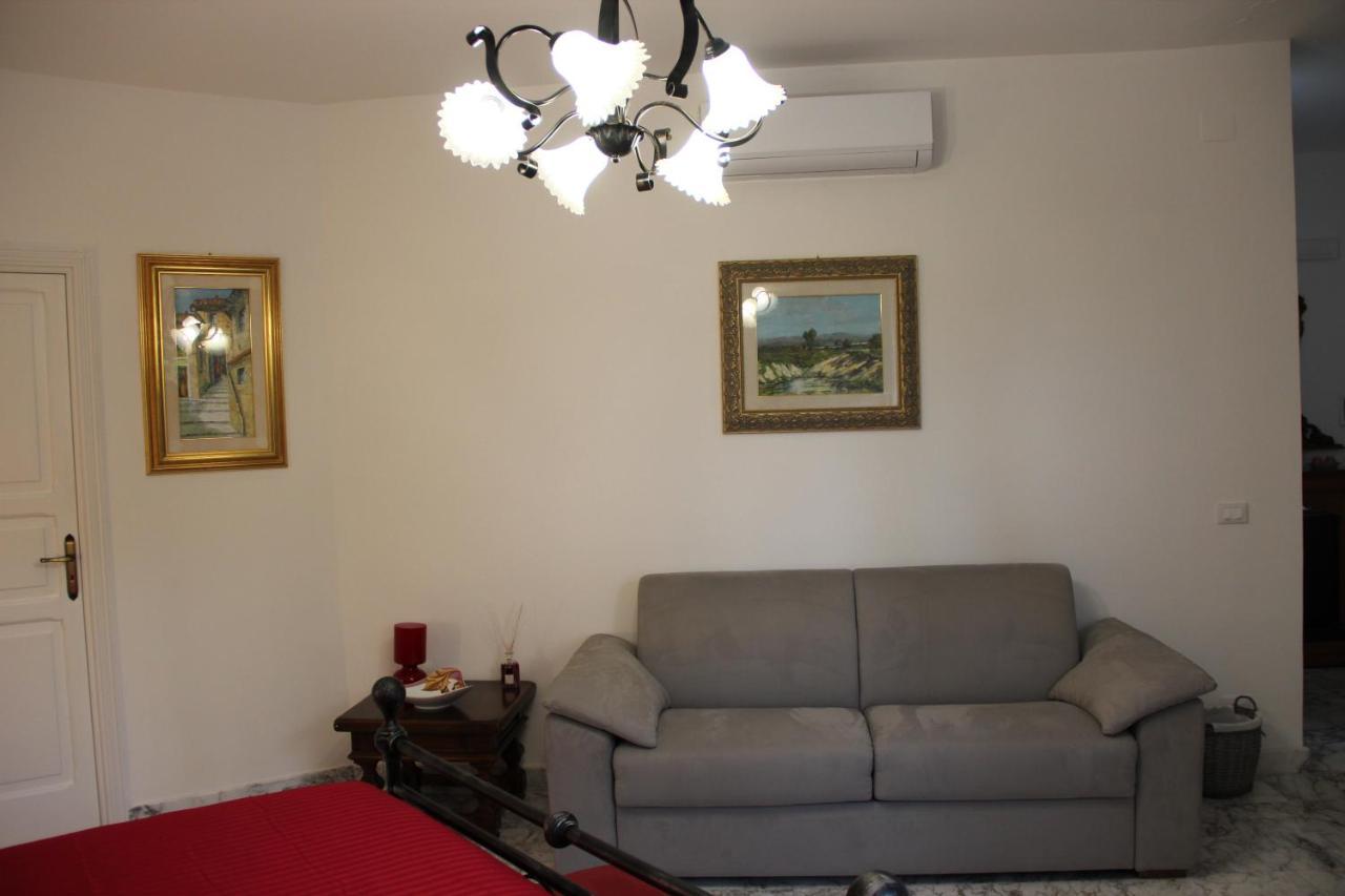 Bed and Breakfast Il Giardino Della Scuncerta Lecce Esterno foto