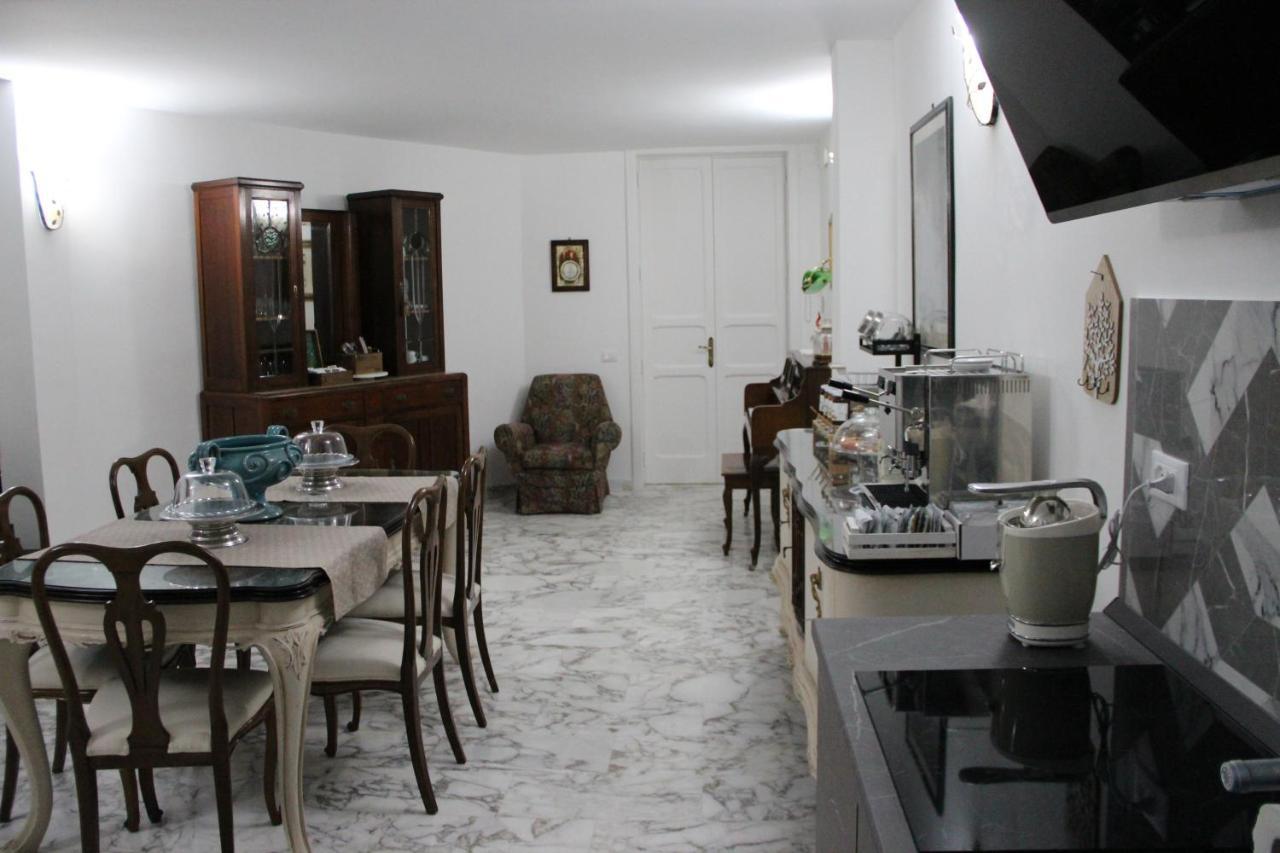 Bed and Breakfast Il Giardino Della Scuncerta Lecce Esterno foto